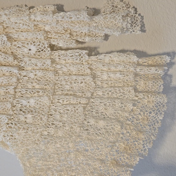 Boston Proper White Crochet Salsa Tiered Sweater 3/4 Sleeve Blouse Boho - Picture 4 of 7